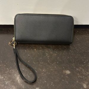 A New Day wristlet wallet